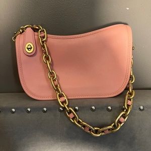 NWOT Coach Candy Pink Swinger Leather Bag with Chain